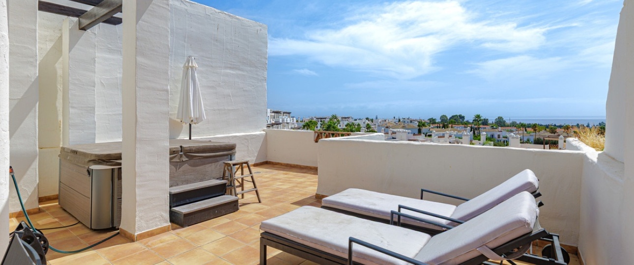 Resale - apartment - Estepona - Estepona Centro