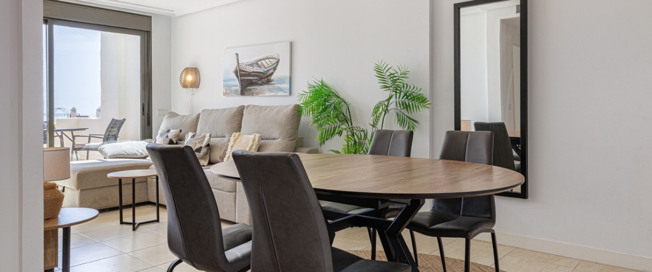 Resale - apartment - Estepona - Estepona Centro