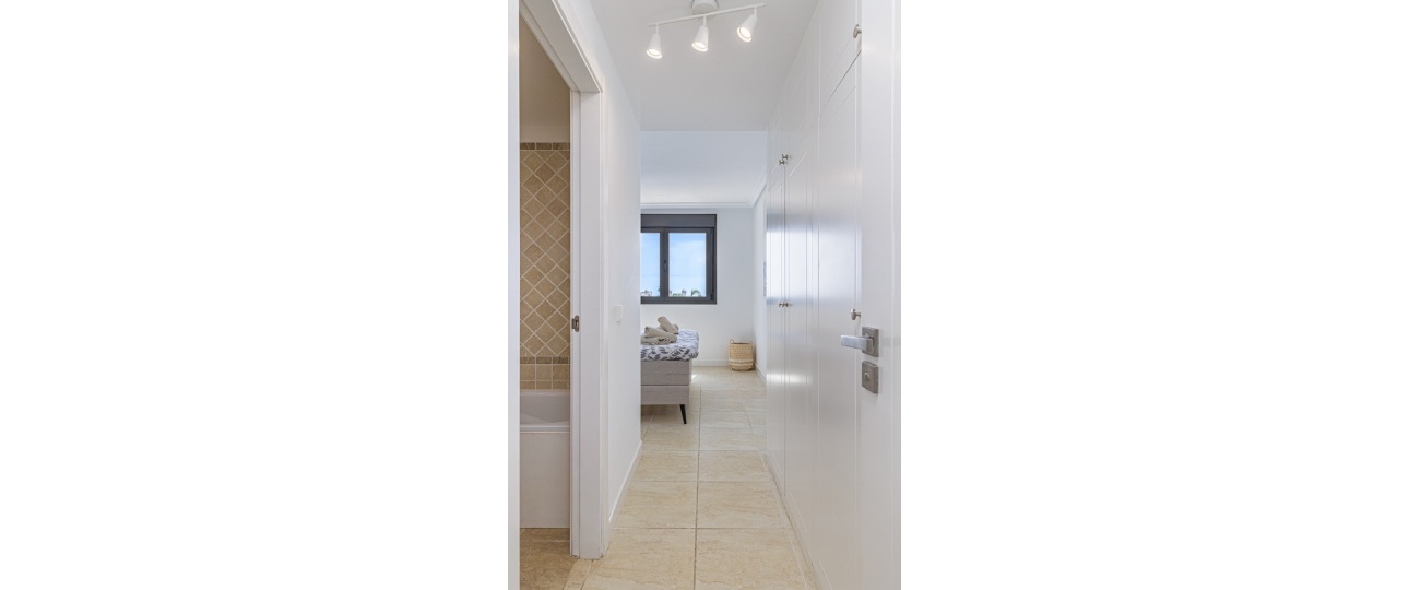 Resale - apartment - Estepona - Estepona Centro