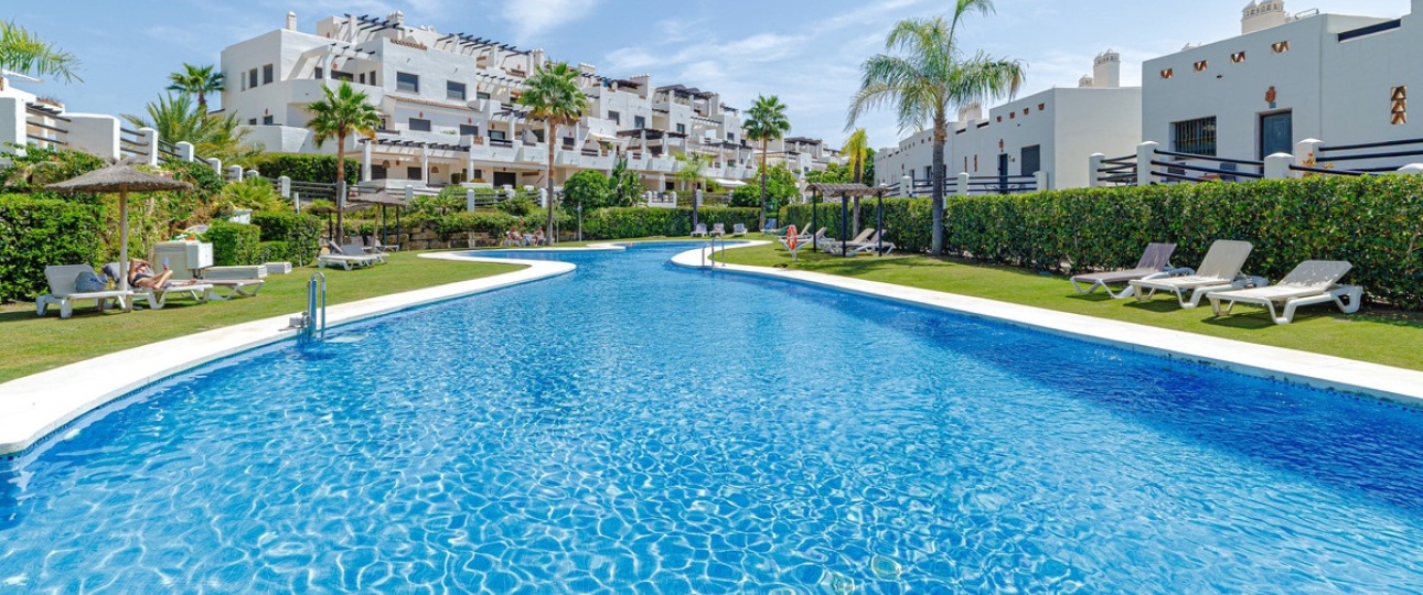 Resale - apartment - Estepona - Estepona Centro