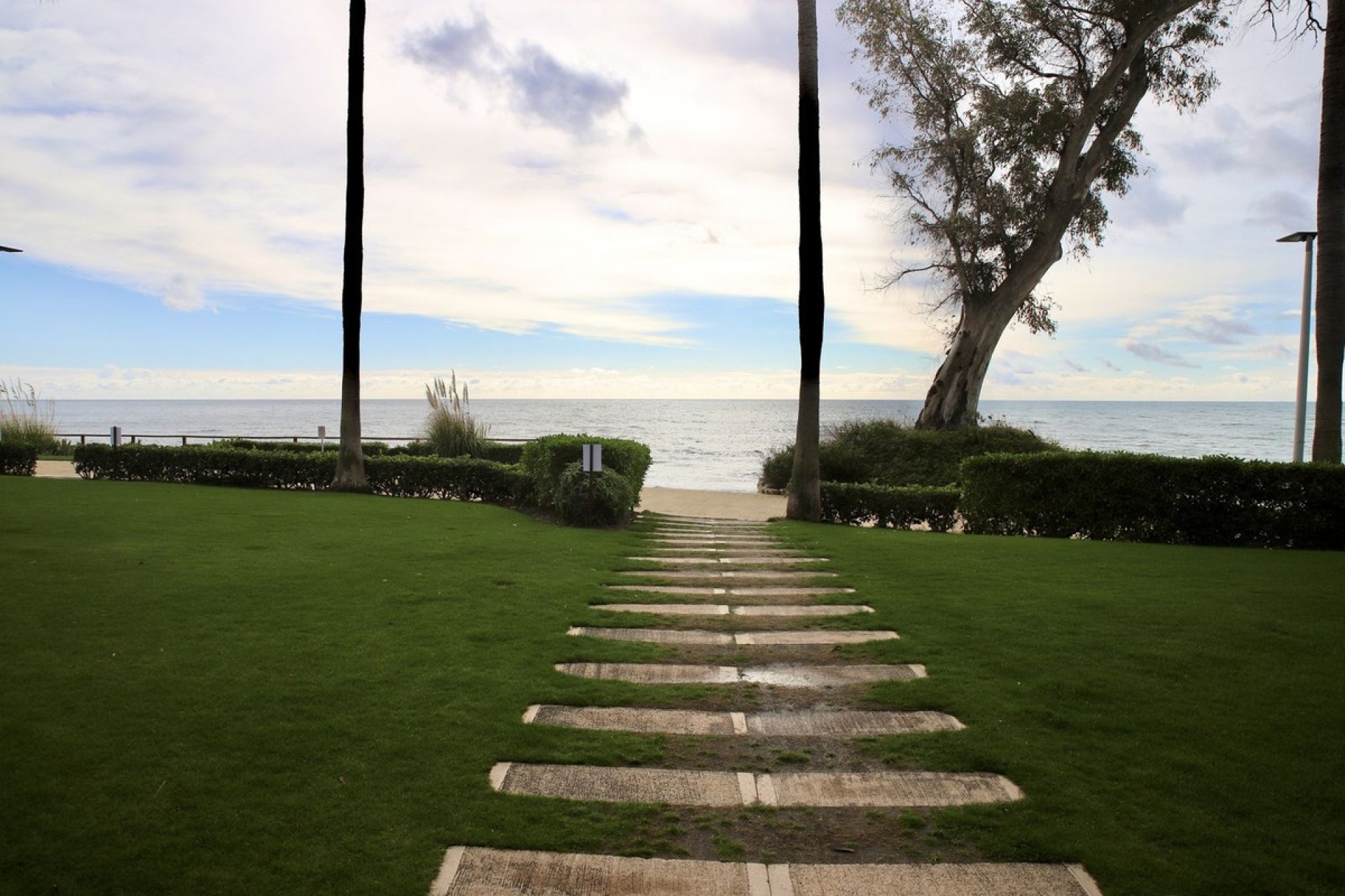 Resale - apartment - Estepona - Estepona Centro
