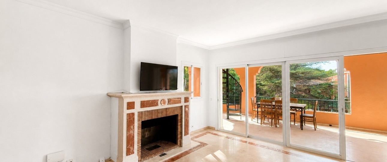 Resale - apartment - Estepona - Estepona Centro