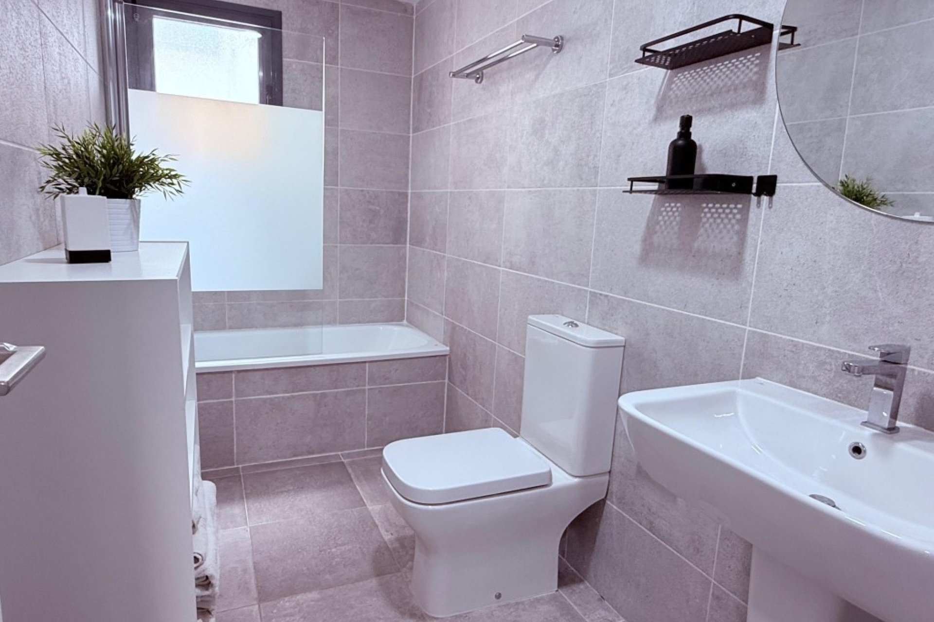 Resale - apartment - Estepona - Estepona Centro