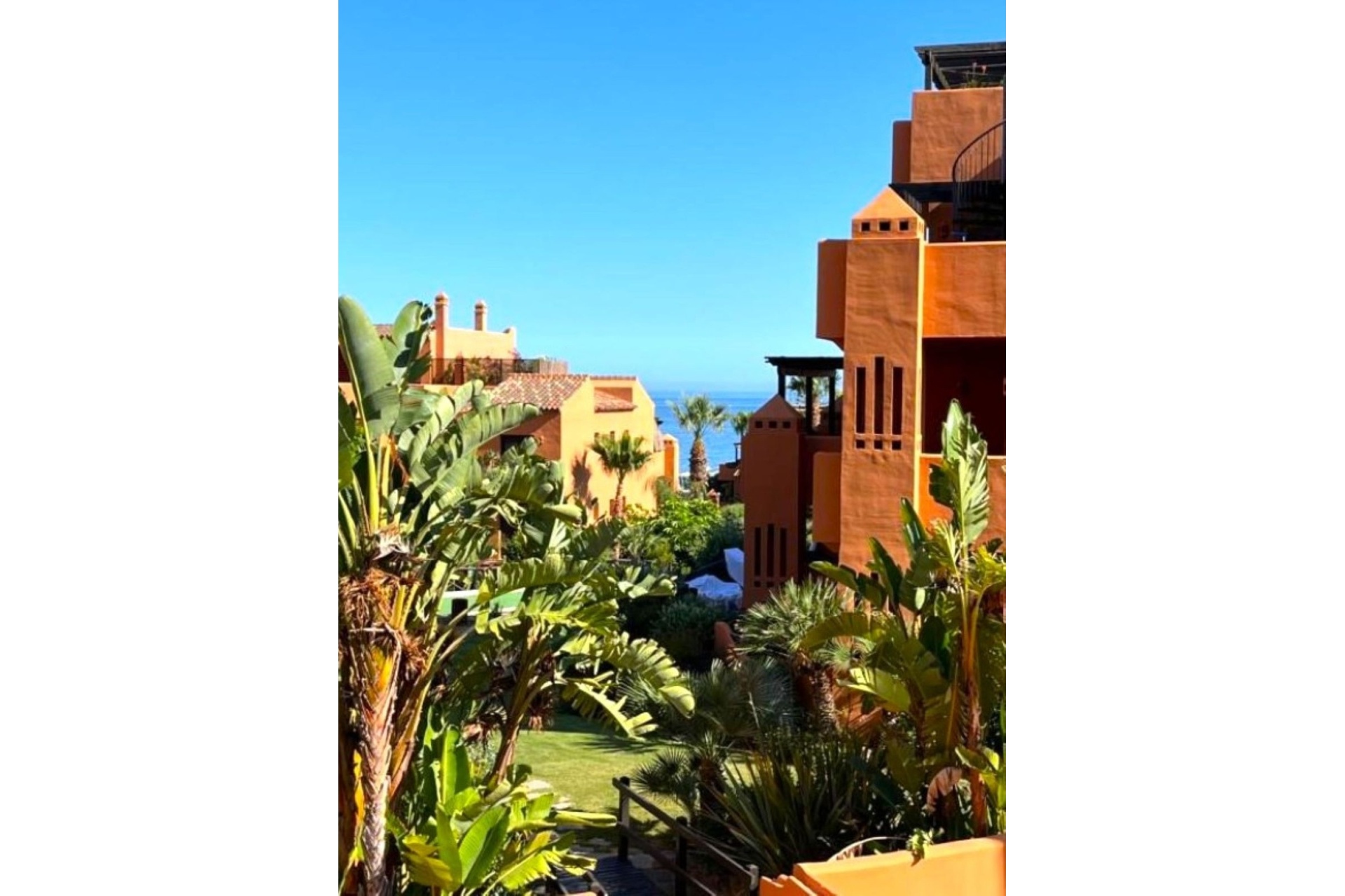 Resale - apartment - Estepona - Estepona Centro