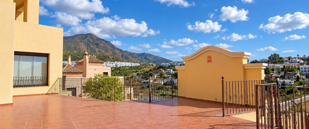 Resale - apartment - Estepona - Estepona Centro