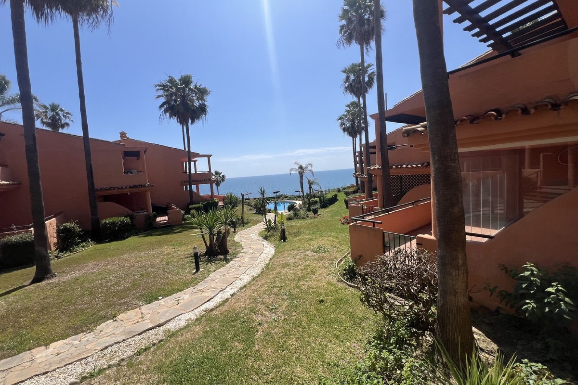 Resale - apartment - Estepona - Estepona Centro