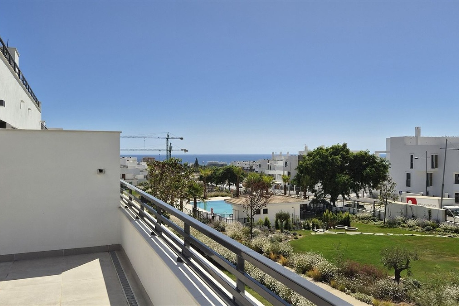 Resale - apartment - Estepona - Estepona Centro
