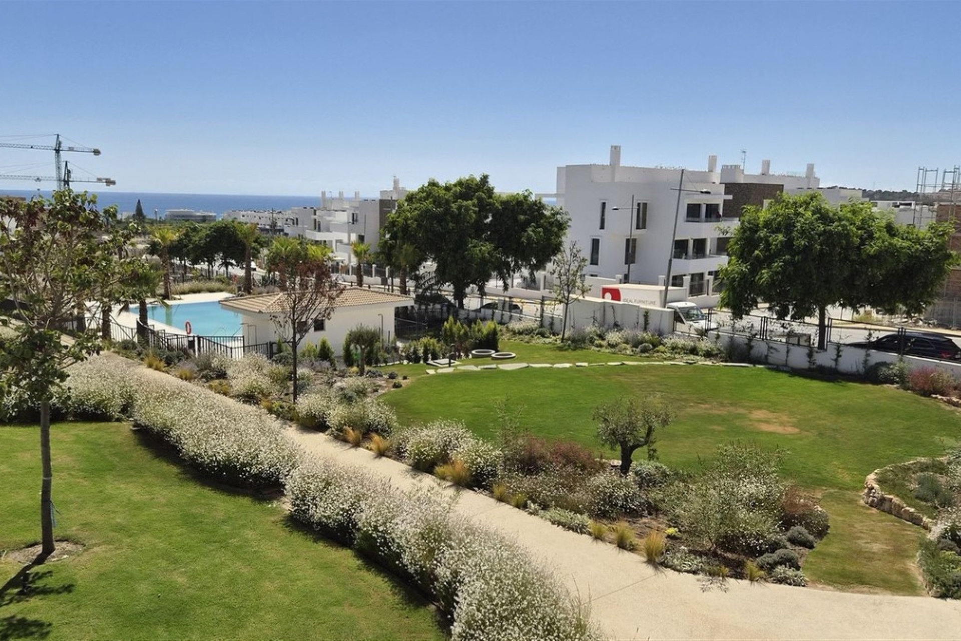 Resale - apartment - Estepona - Estepona Centro