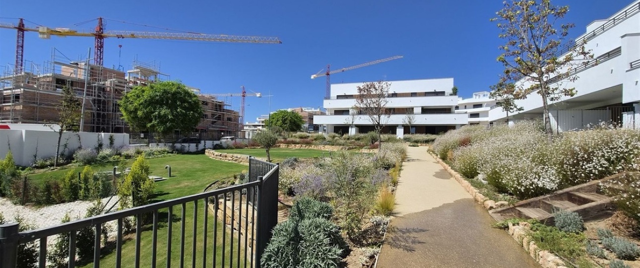 Resale - apartment - Estepona - Estepona Centro