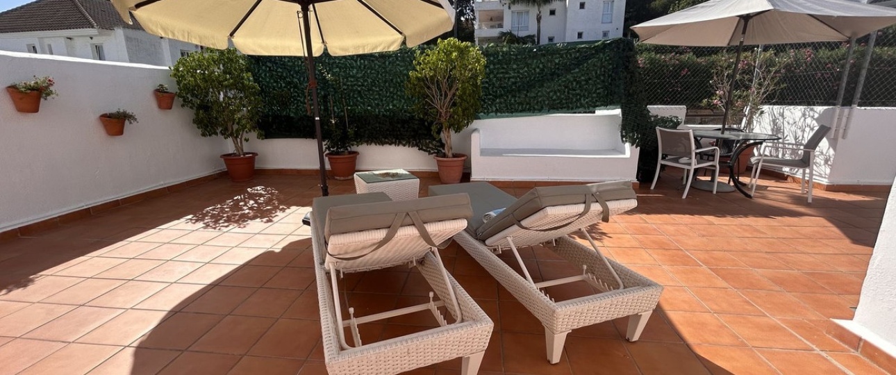 Resale - apartment - Estepona - Estepona Centro