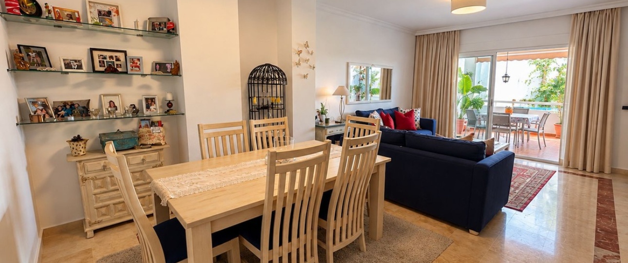 Resale - apartment - Estepona - Estepona Centro
