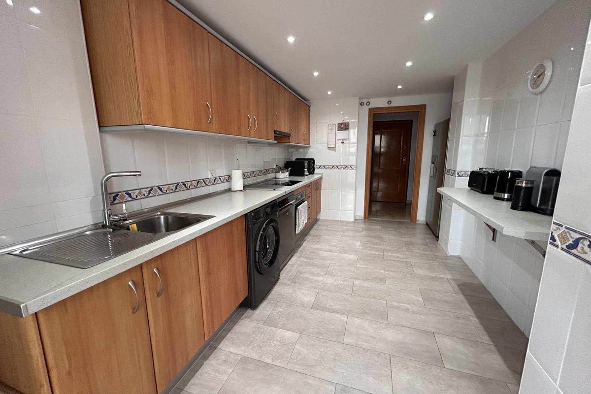 Resale - apartment - Estepona - Estepona Centro