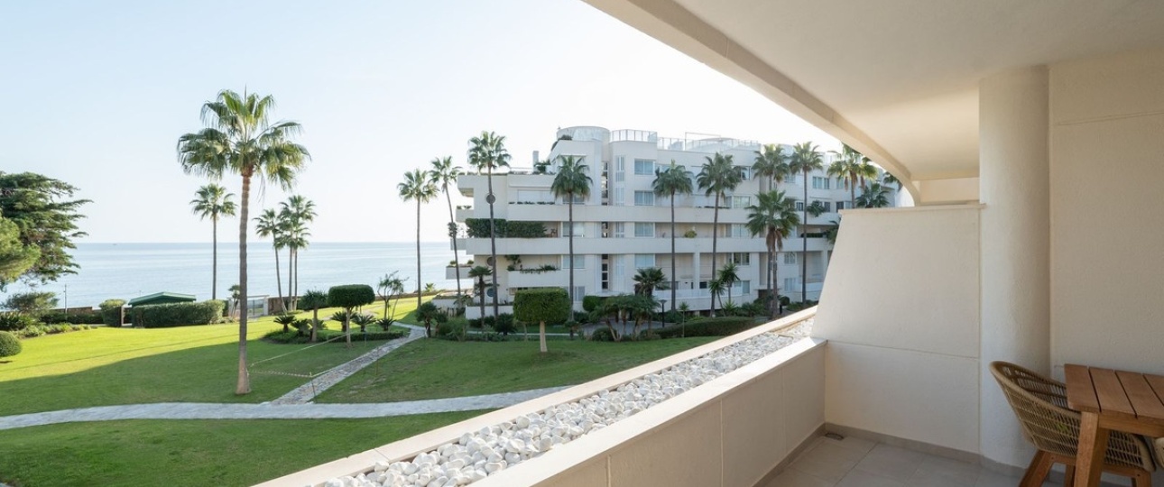 Resale - apartment - Estepona - Estepona Centro