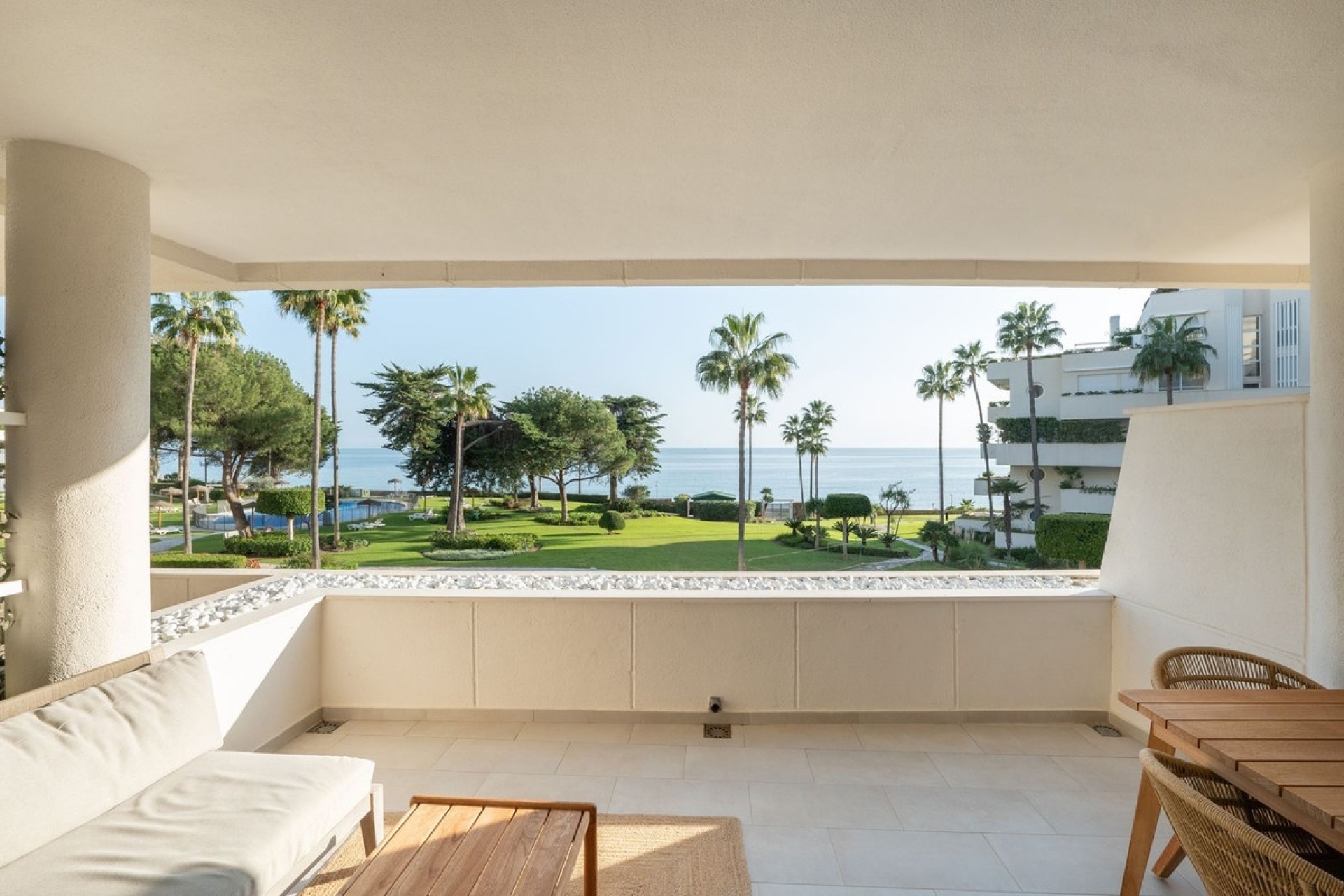 Resale - apartment - Estepona - Estepona Centro