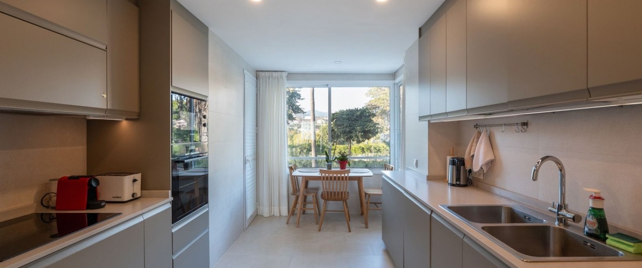 Resale - apartment - Estepona - Estepona Centro