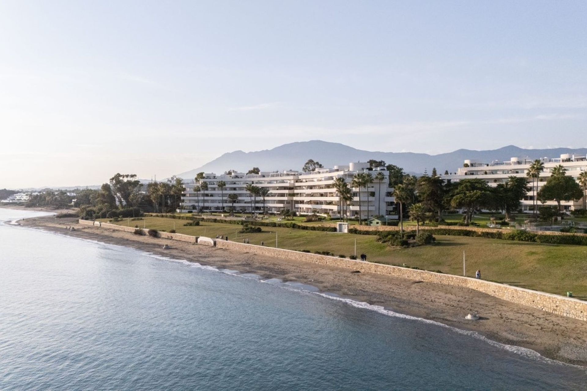 Resale - apartment - Estepona - Estepona Centro