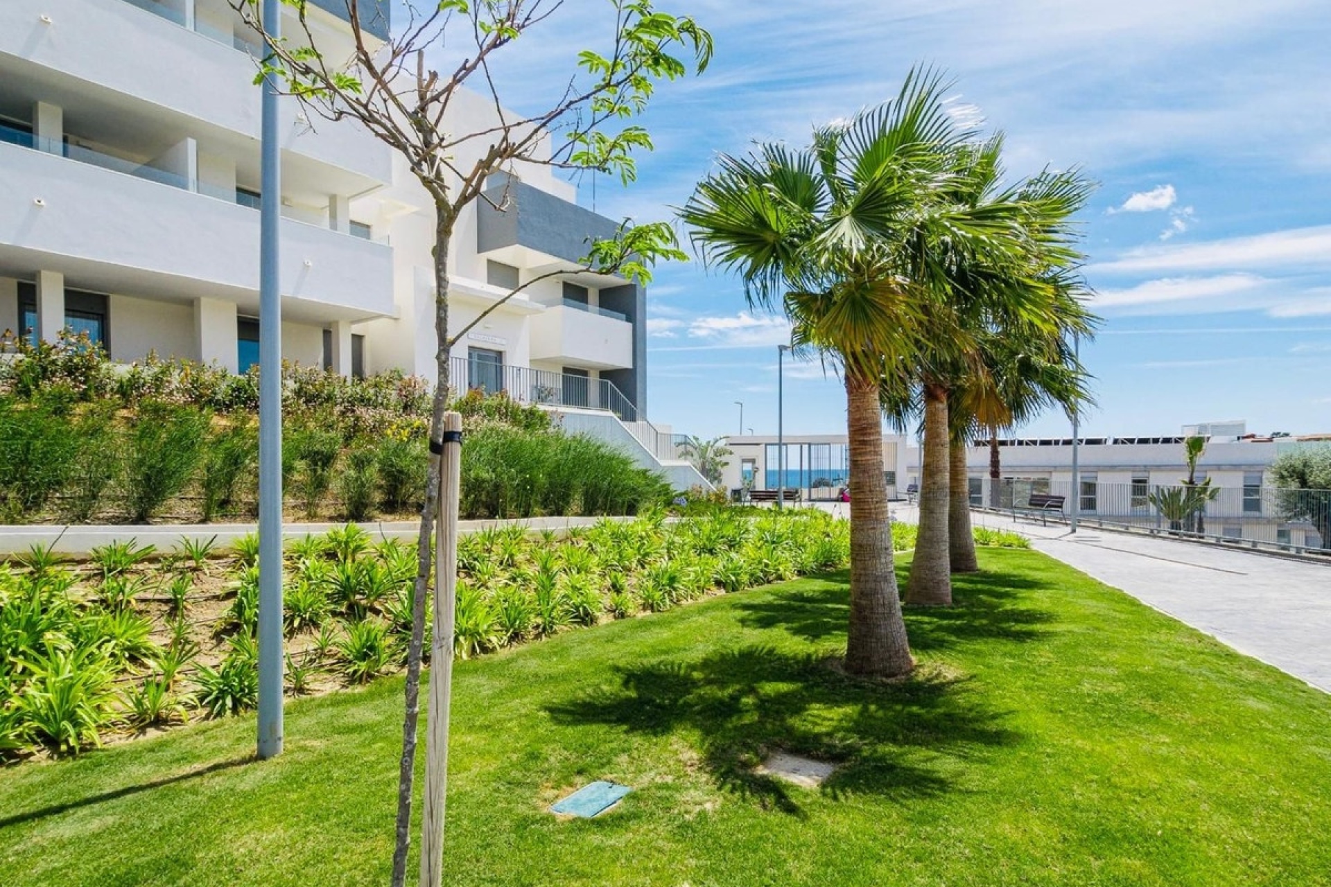 Resale - apartment - Estepona - Estepona Centro