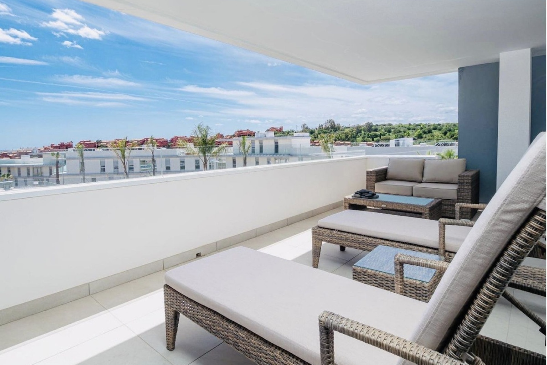 Resale - apartment - Estepona - Estepona Centro