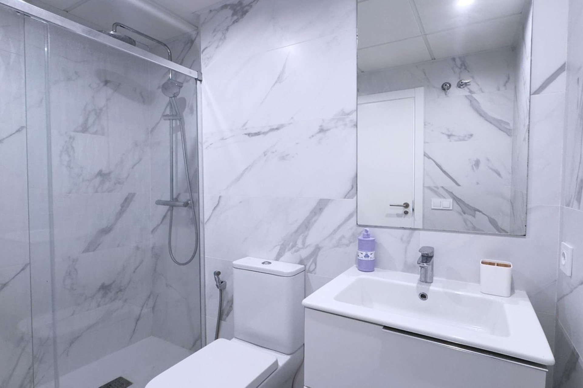 Resale - apartment - Estepona - Estepona Centro