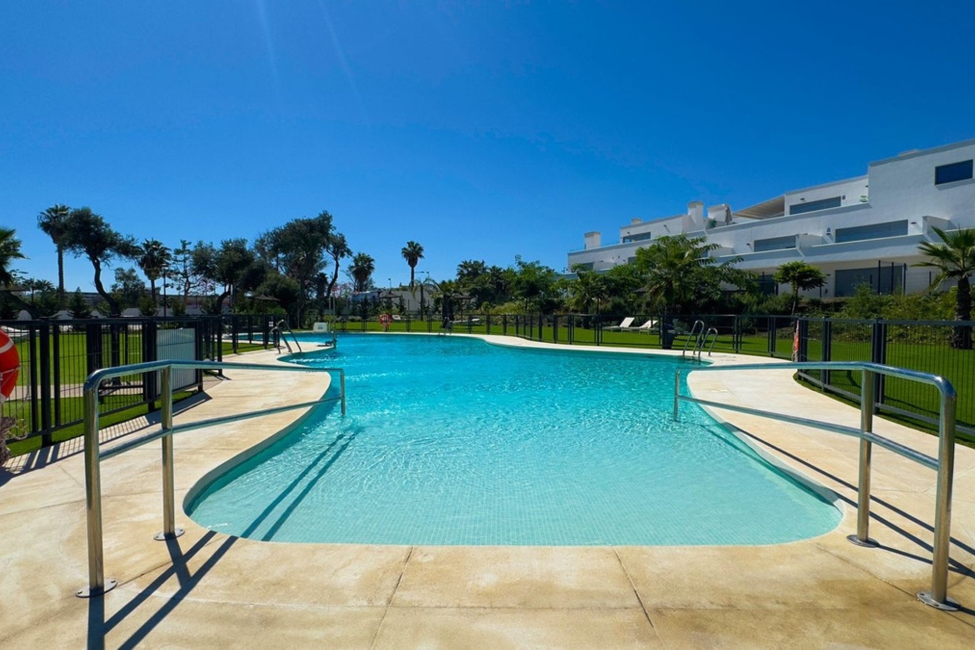 Resale - apartment - Estepona - Estepona Centro