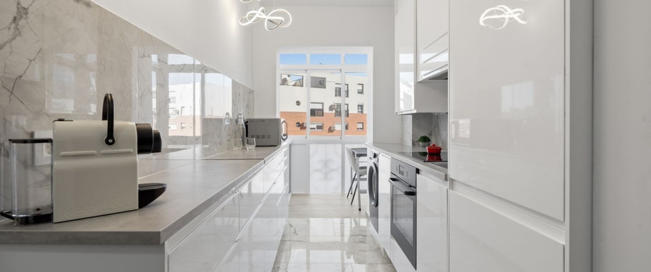 Resale - apartment - Estepona - Estepona Centro