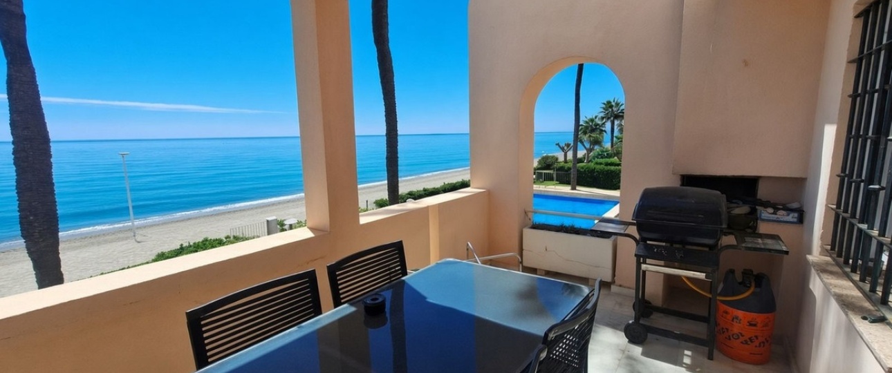 Resale - apartment - Estepona - Estepona Centro
