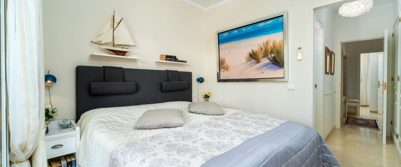 Resale - apartment - Estepona - Estepona Centro