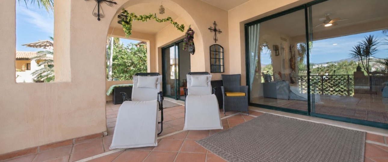 Resale - apartment - Estepona - Estepona Centro