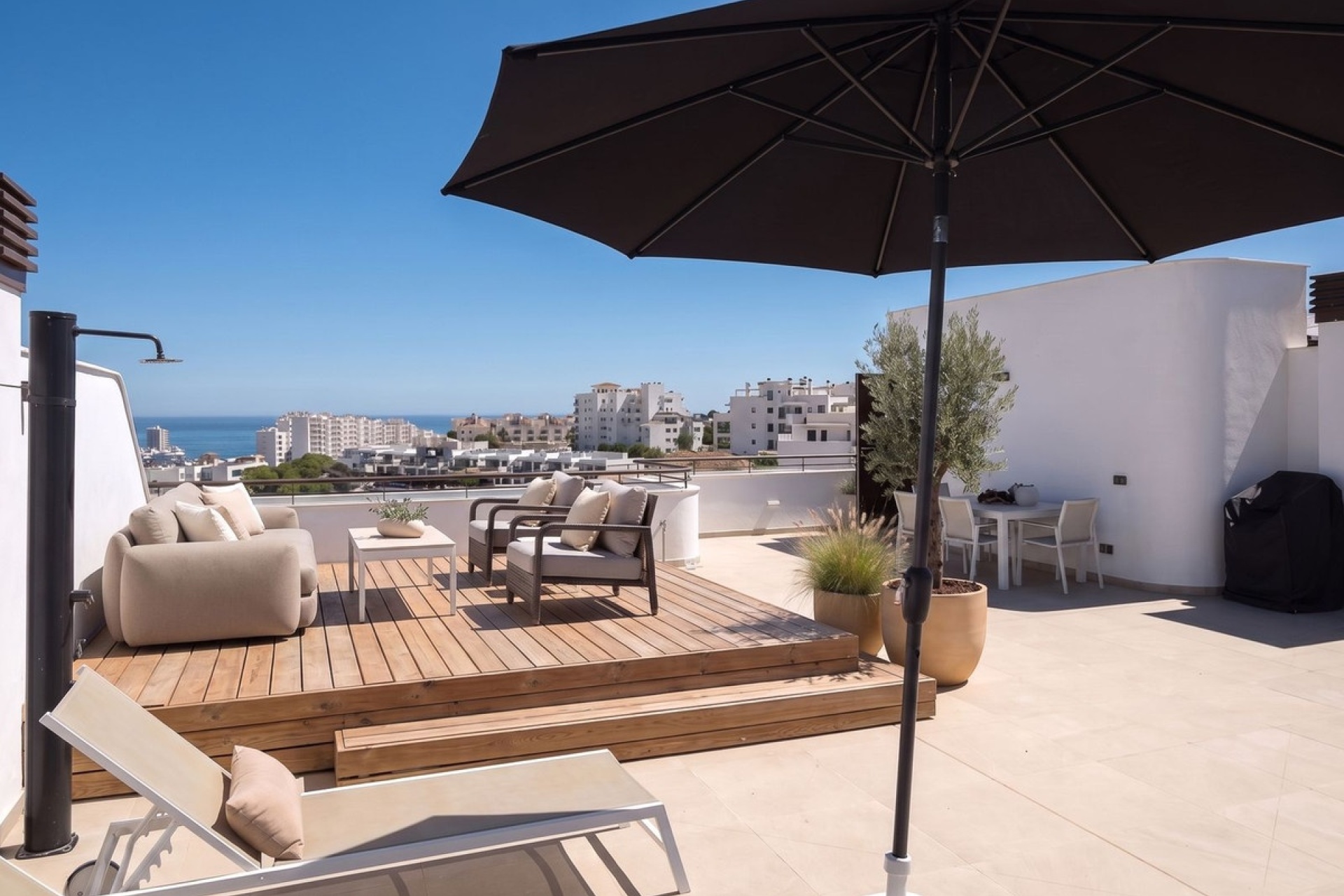 Resale - apartment - Estepona - Estepona Centro