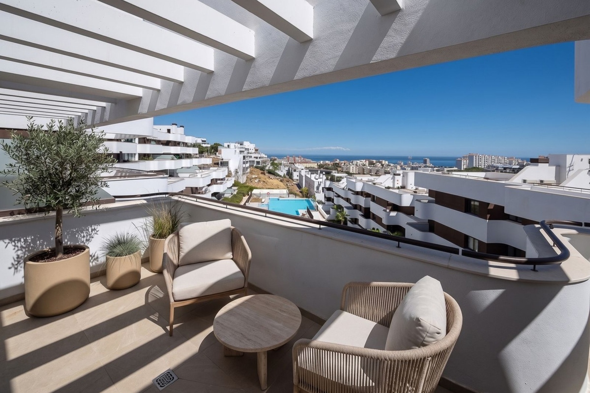 Resale - apartment - Estepona - Estepona Centro
