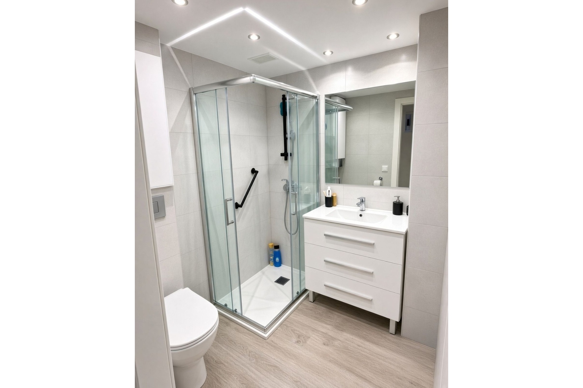 Resale - apartment - Estepona - Estepona Centro
