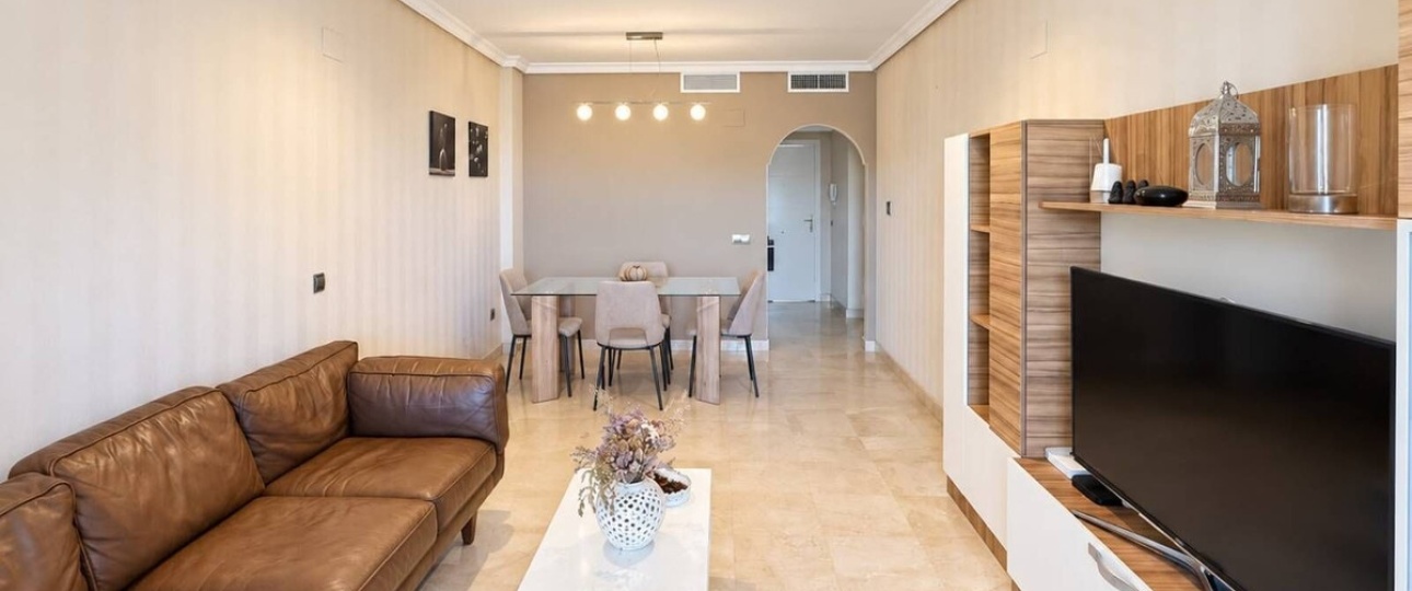 Resale - apartment - Estepona - Estepona Centro