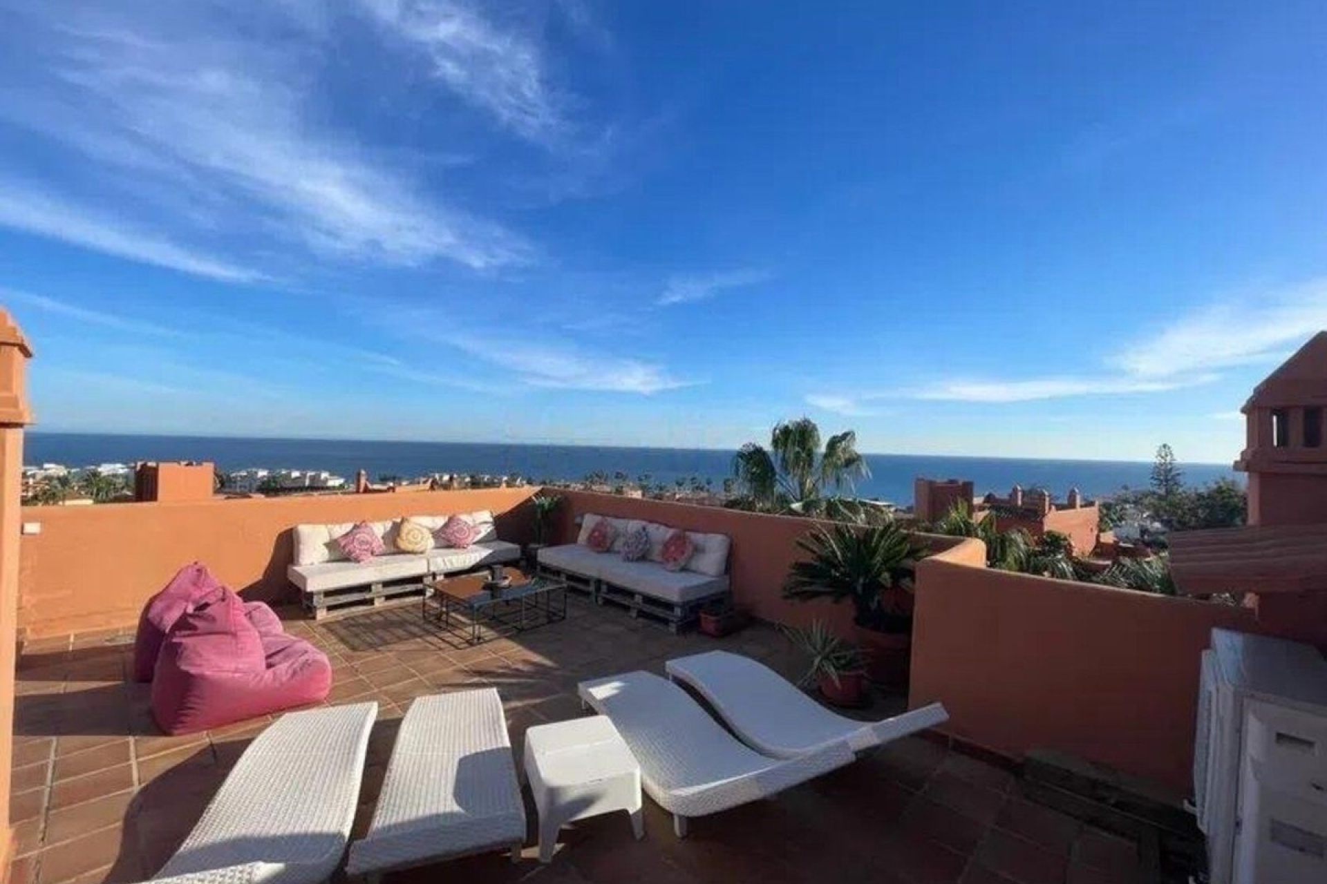 Resale - apartment - Estepona - Estepona Centro