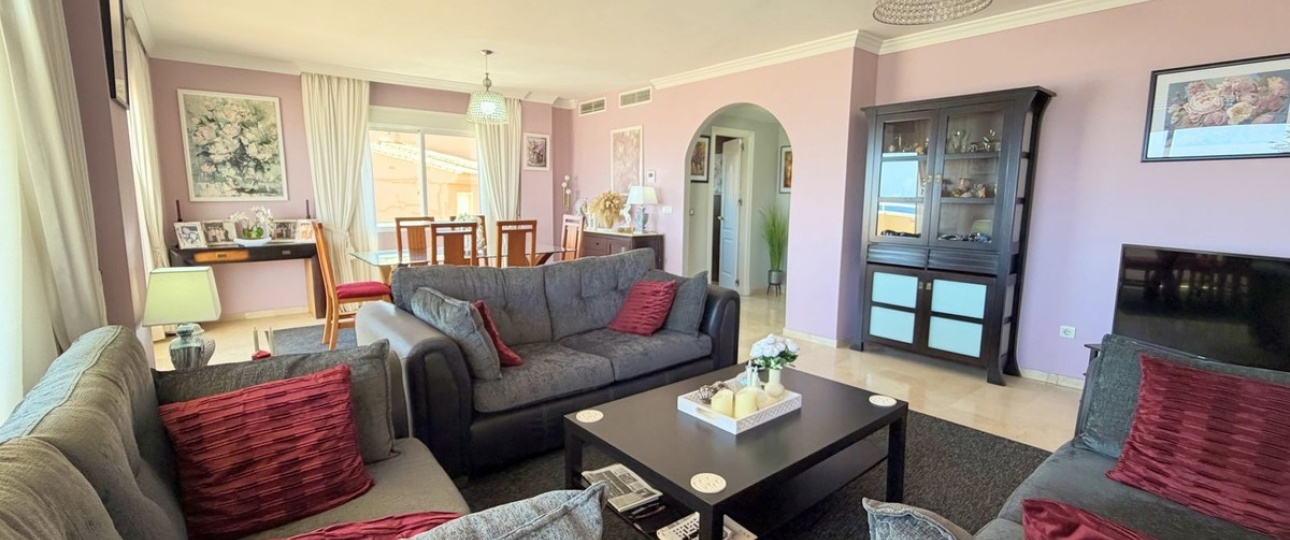 Resale - apartment - Estepona - Estepona Centro