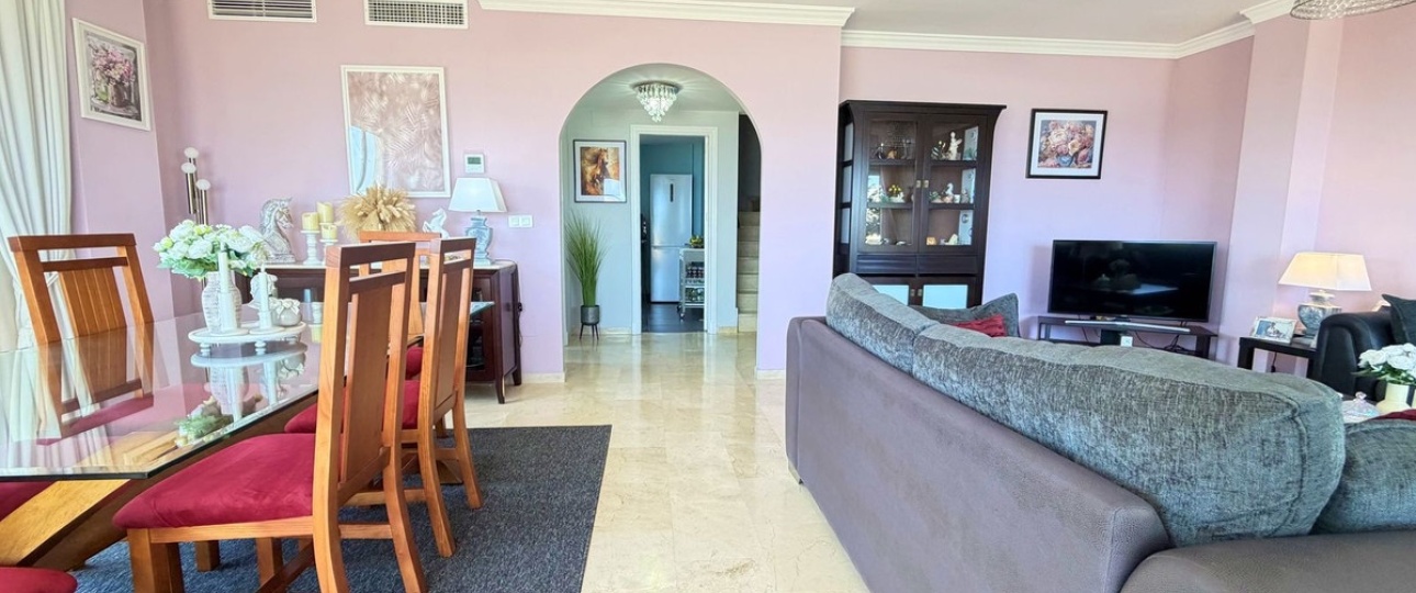 Resale - apartment - Estepona - Estepona Centro