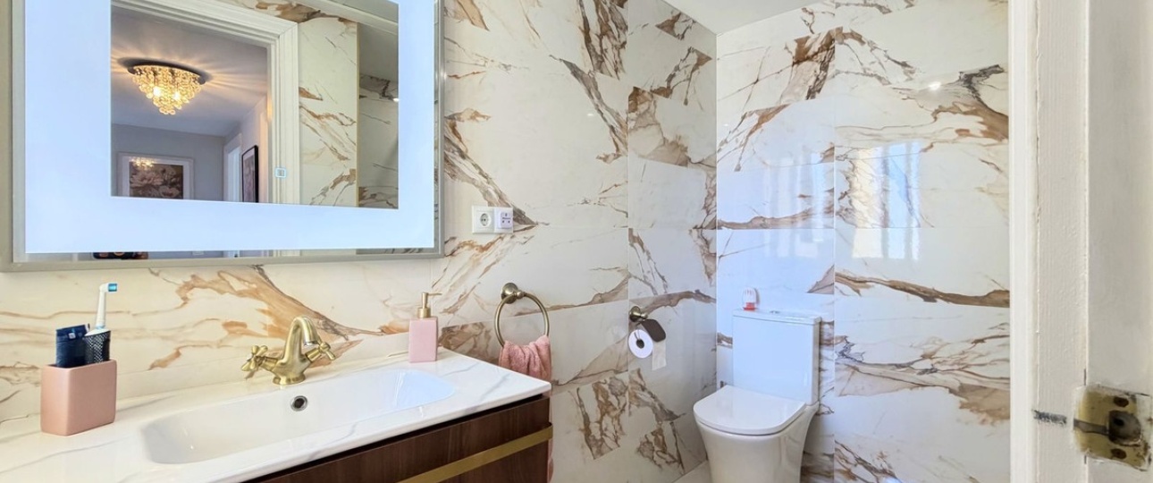 Resale - apartment - Estepona - Estepona Centro