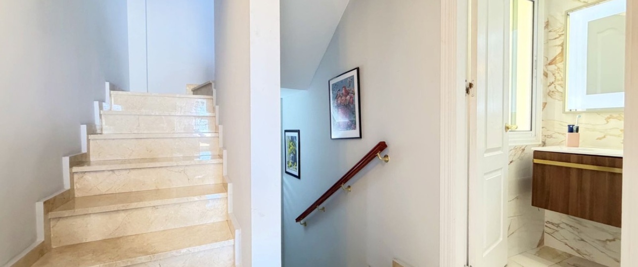 Resale - apartment - Estepona - Estepona Centro