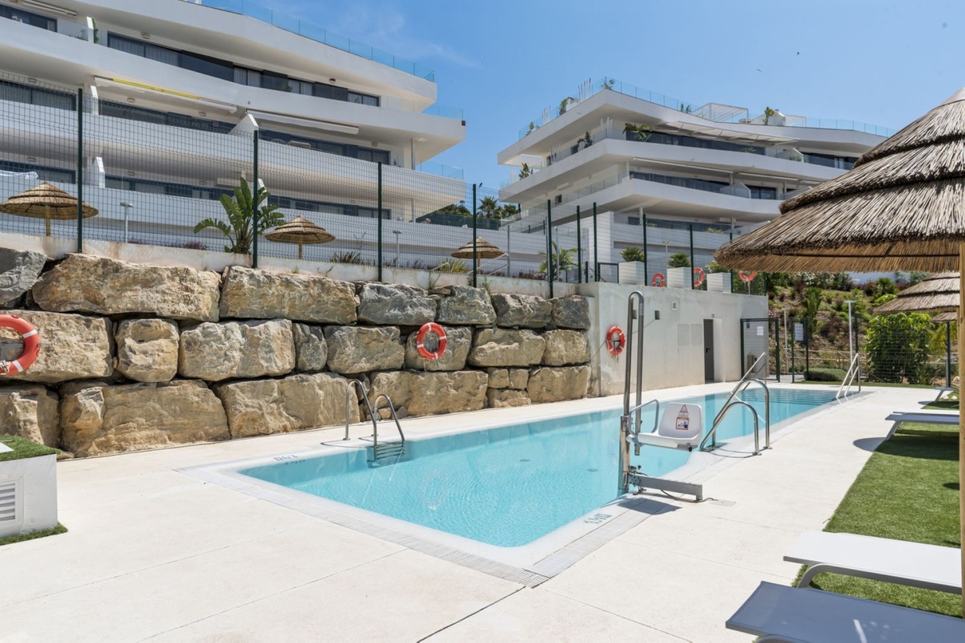 Resale - apartment - Estepona - Estepona Centro