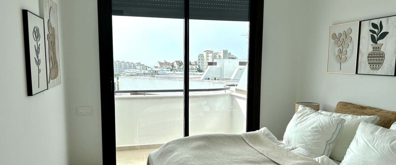Resale - apartment - Estepona - Estepona Centro