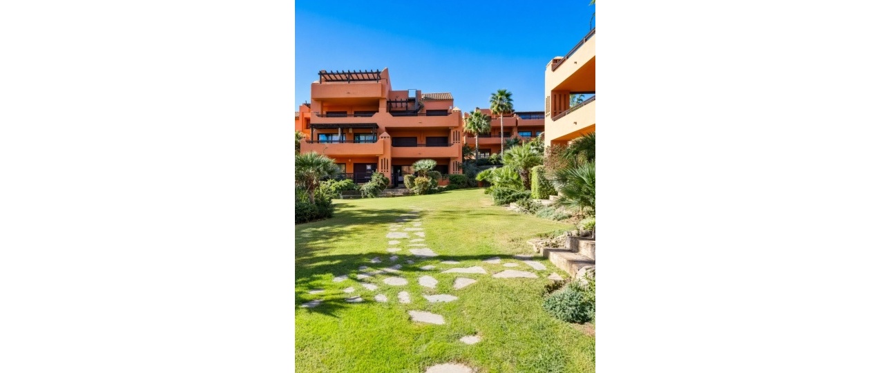 Resale - apartment - Estepona - Estepona Centro