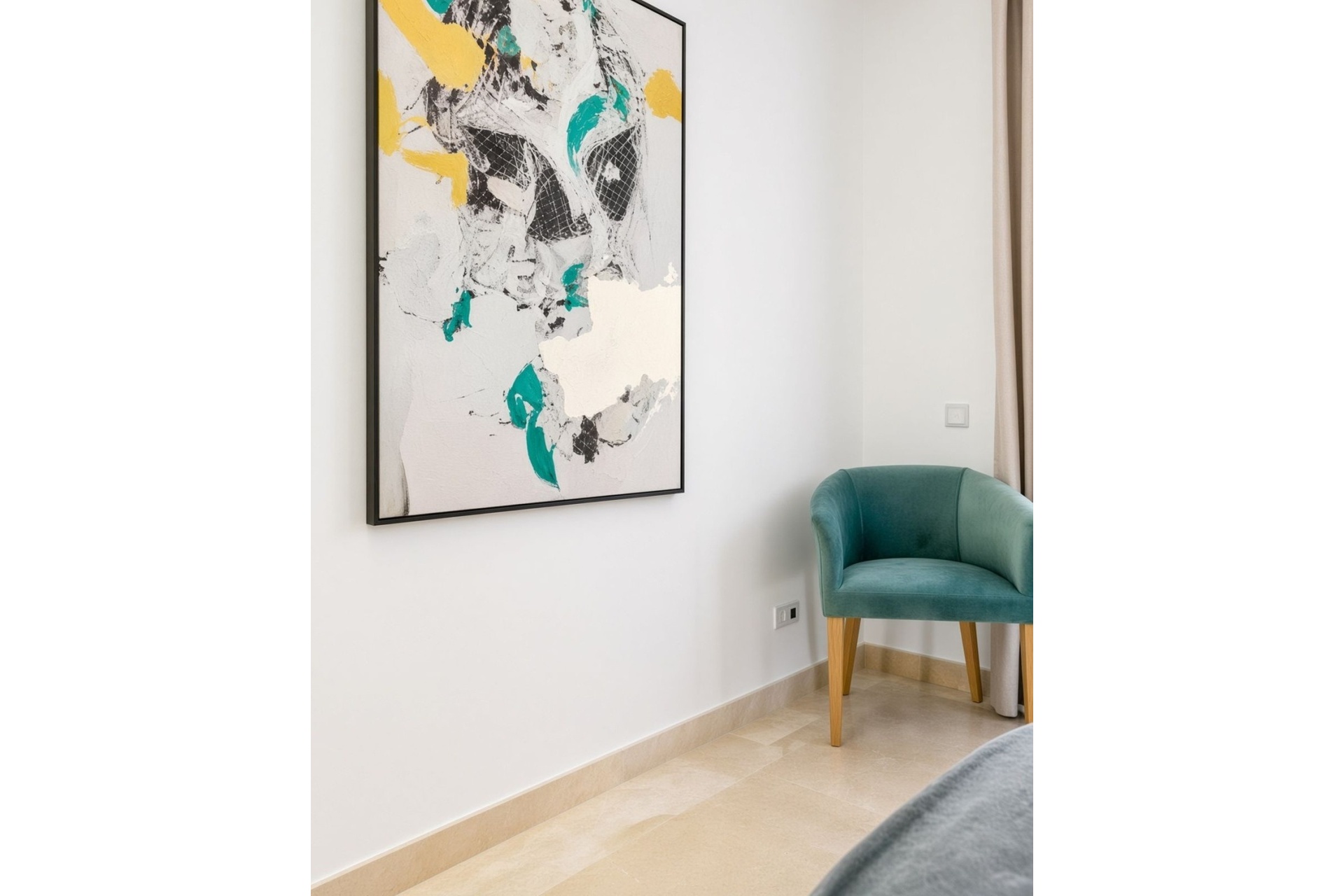 Resale - apartment - Estepona - Estepona Centro