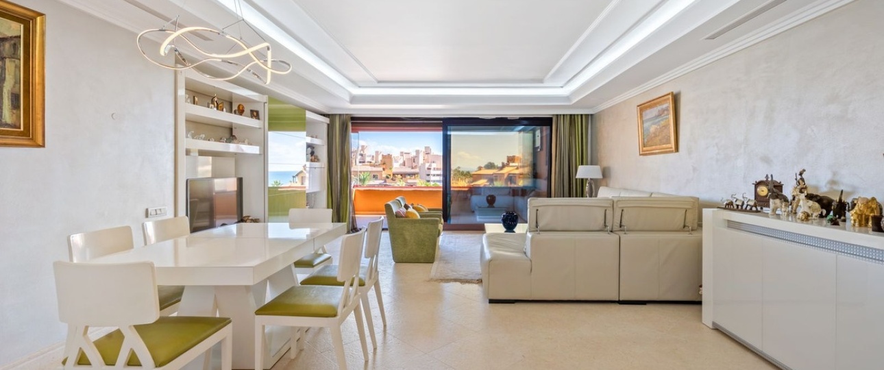 Resale - apartment - Estepona - Estepona Centro