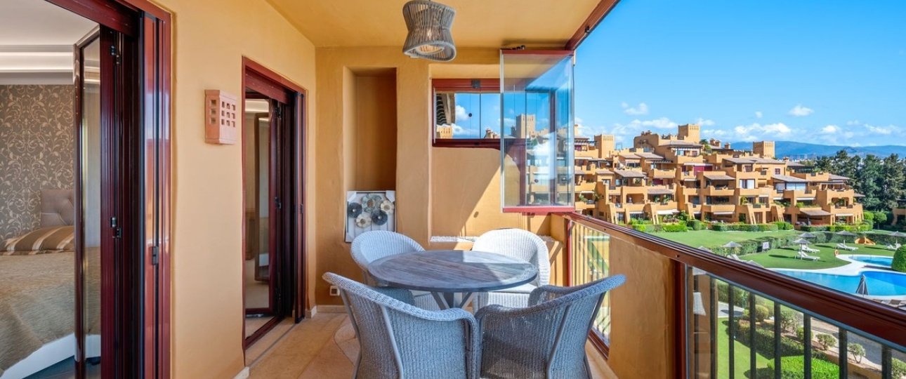 Resale - apartment - Estepona - Estepona Centro