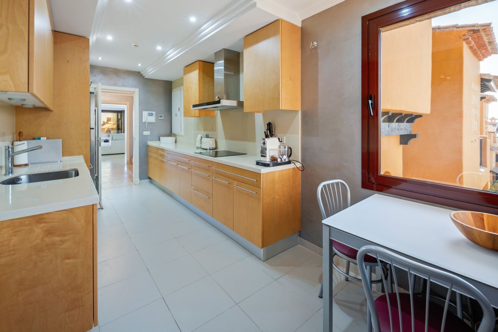 Resale - apartment - Estepona - Estepona Centro