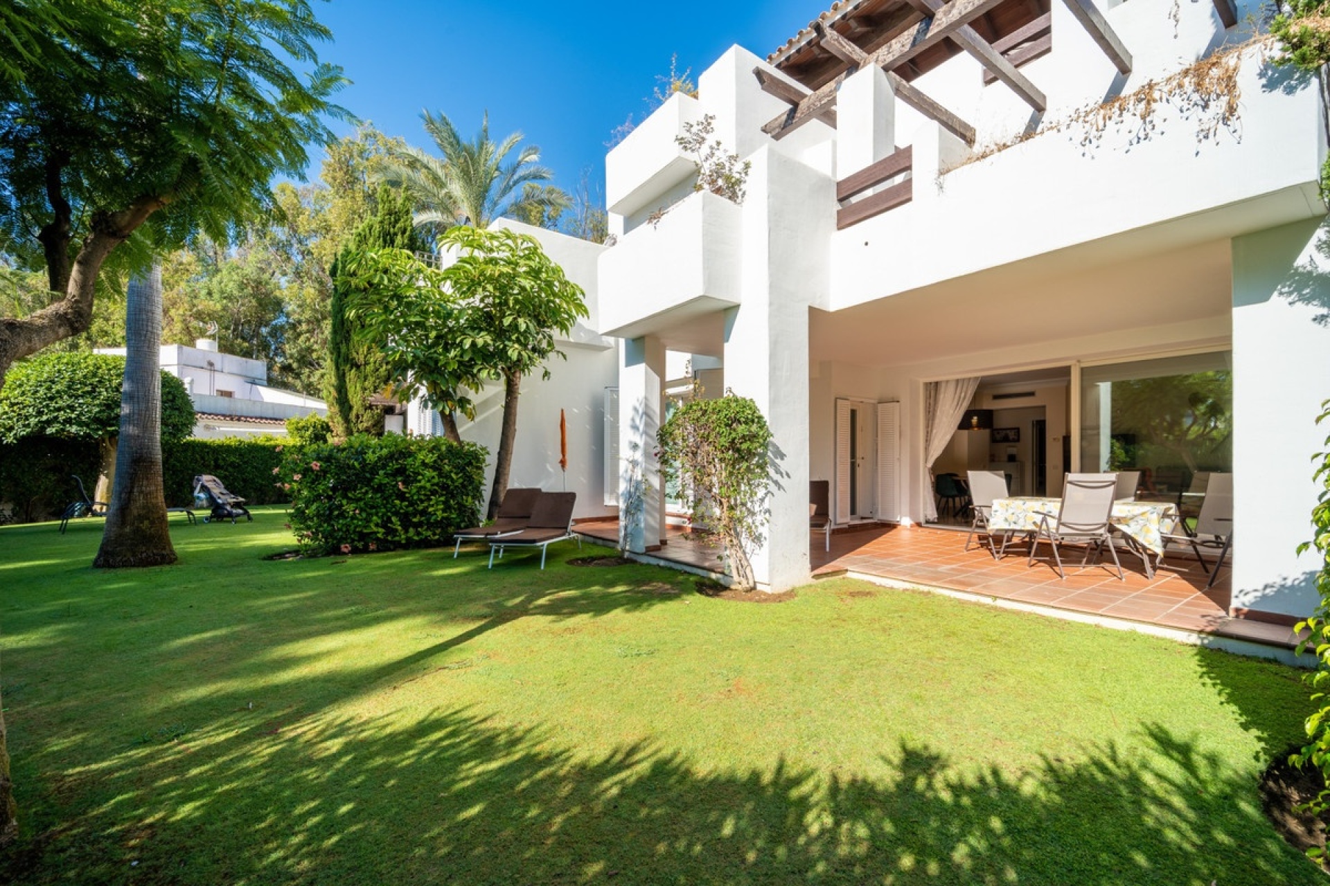 Resale - apartment - Estepona - Estepona Centro