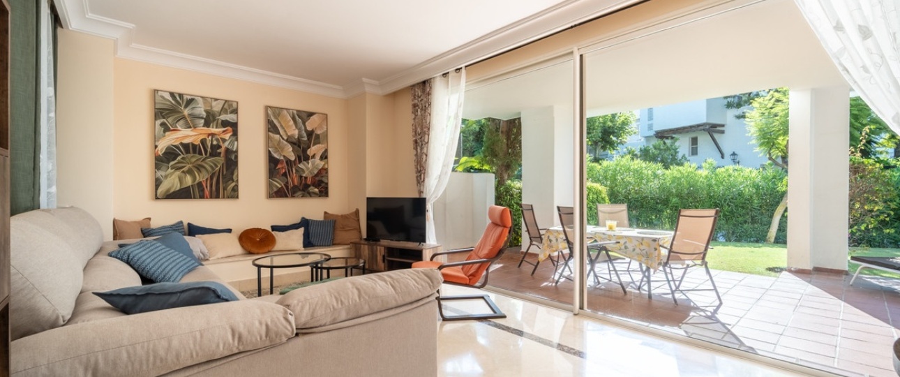 Resale - apartment - Estepona - Estepona Centro
