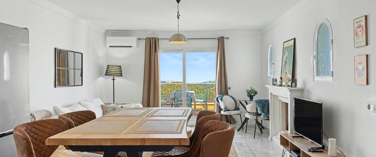 Resale - apartment - Estepona - Estepona Centro
