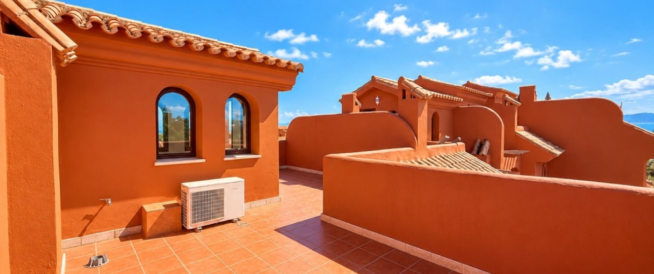 Resale - apartment - Estepona - Estepona Centro