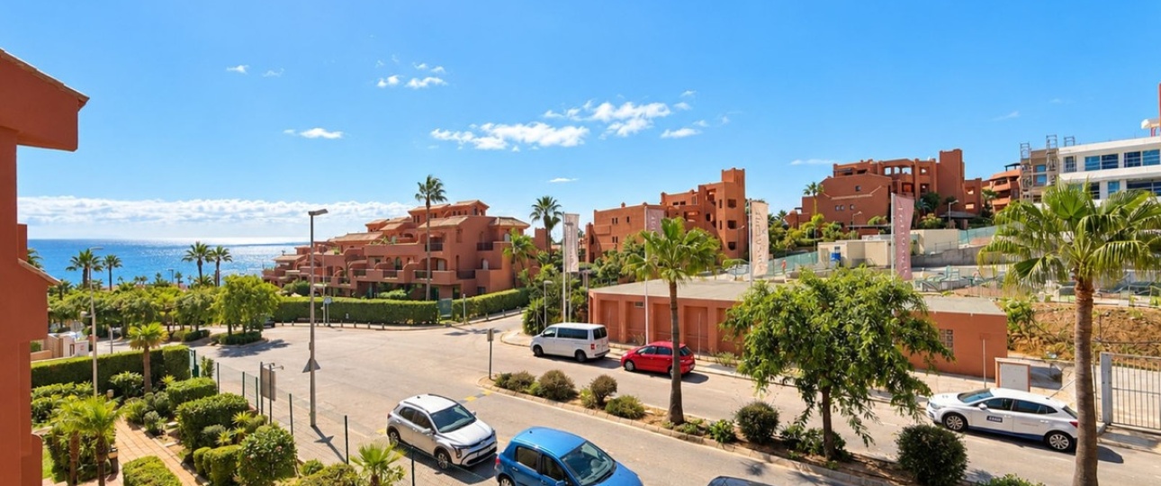 Resale - apartment - Estepona - Estepona Centro