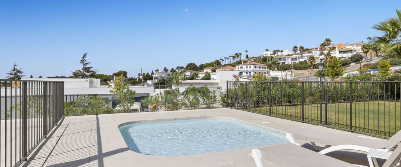 Resale - apartment - Estepona - Estepona Centro